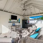 Heated Pool/Htub & Pool Cabana W/Tv Walk To Beach!