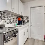 Coral Sands Boutique Lux Studio
