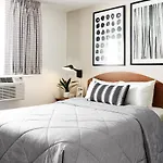 Intown Suites Extended Stay West Palm Beach Fl - Military Trail Rd
