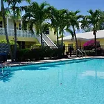 The Beach House At Seascape Steps From The Beach, Marina And Shops!