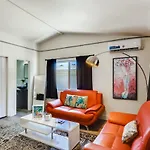 !!Coral Sands 1 Bedroom Stunner!!
