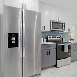 Elegant 5Br West Palm Beach Home Near Beach