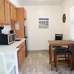 Sii Luxury 1 Bedroom Close To The Beach