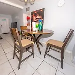 Private Room Palm New