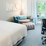Courtyard By Marriott West Palm Beach Airport