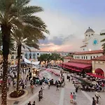 Welcome To Casa Kanuga, The Secret Gem Of Wpb!