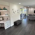 La Dav Villa Modern Home