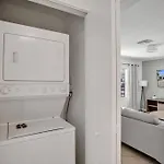Palm Wave Says - 5 Star - Quiet Area - Stocked