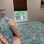Key Lime Bungalow 2 Bd 1 Ba With Private Pool
