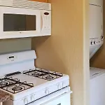 Palm Wave Stays - Central And Cozy Apt