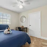 Private Rooms In West Palm Beach - Close To Beaches