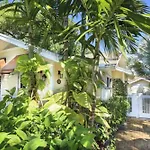 Mango Haus 2Bd 2Ba Private Pool And Parking
