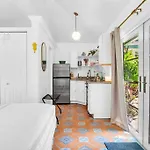 Historic El Cid With Guest Cottage & Tropical Pool