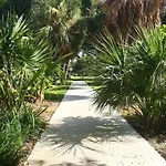 Palm Beach Vacation Home-Downtown-Gameroom-Grill