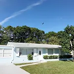 Palm Beach Vacation Home-Downtown-Gameroom-Grill