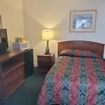 Queens Lodge Motel