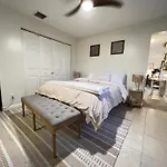 Boho Paradise W Heated Saltwater Pool & Suite