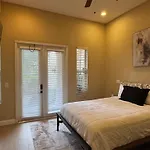 Cozy And Modern 1Bed 1Bath With Private Entrance