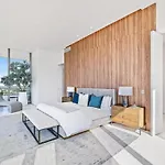 Penthouse With Panoramic Views In West Palm Beach