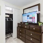 Tropical Garden Bungalow A