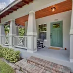 Southern Comfort Great Location! Villa