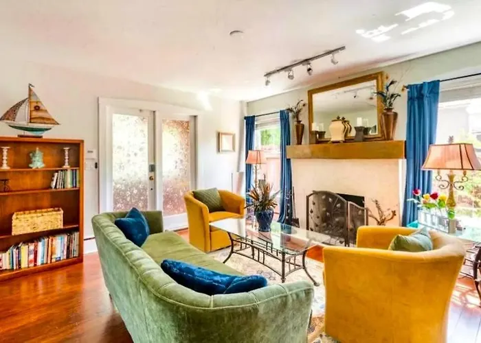 Serene Oasis Wpb Luxurious Three Br W Garden & Grill