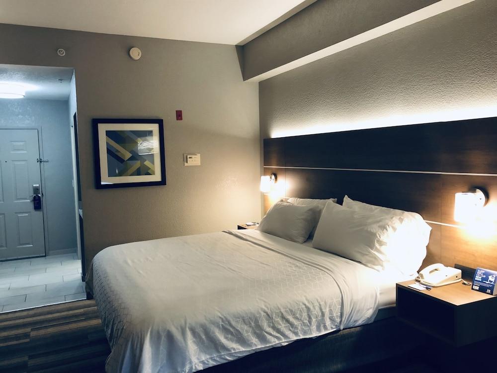 Express West Palm Metrocentre By Ihg Pensão