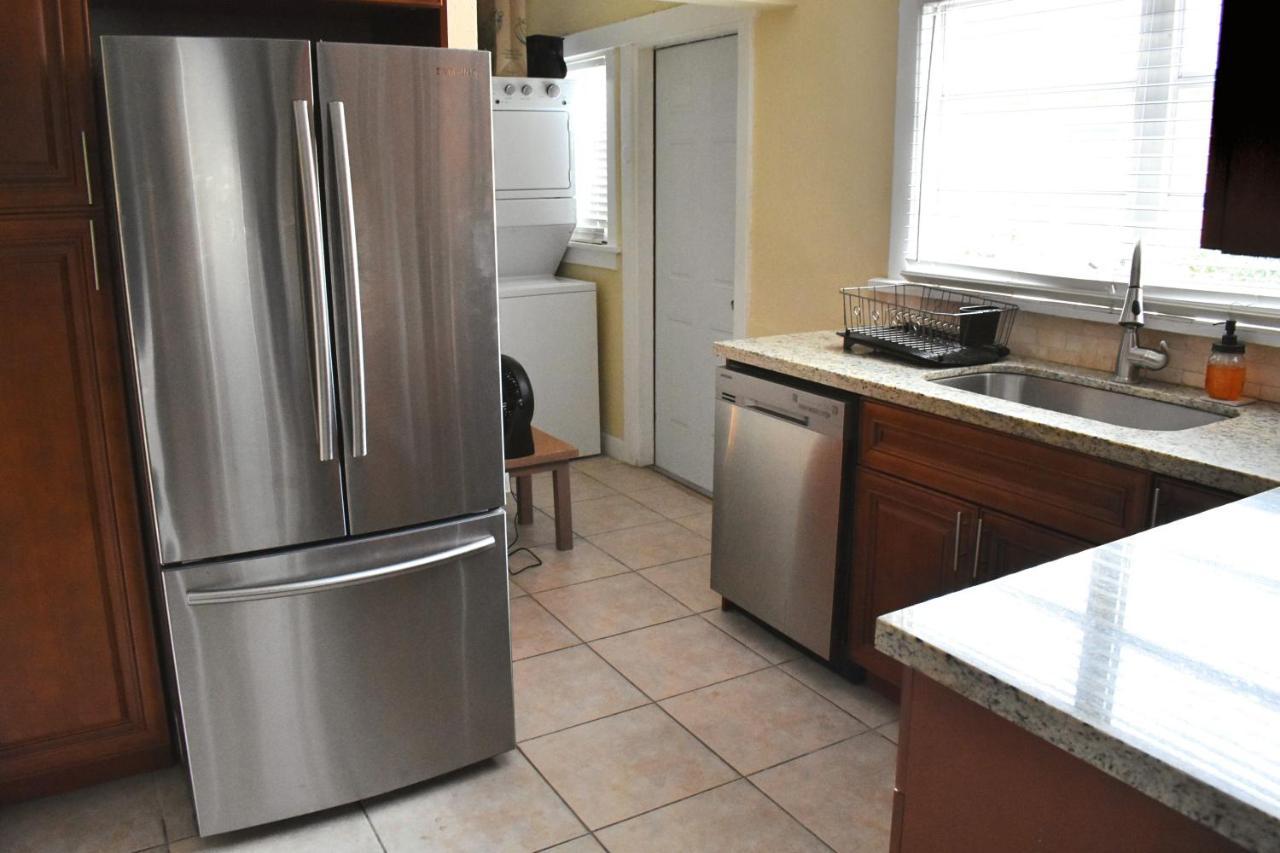 Villa In The Heart Of West Palm Beach, Pets Welcome