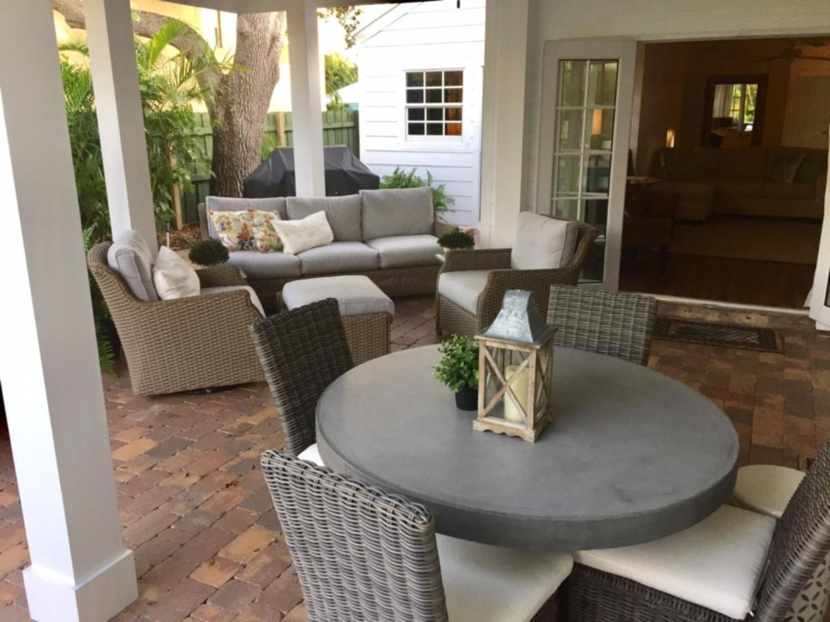Holiday home Palm Oasis 3bd 3ba Private Pool Parking West Palm Beach