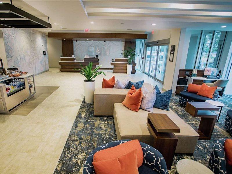 Hilton Garden West Palm I95 Outlets