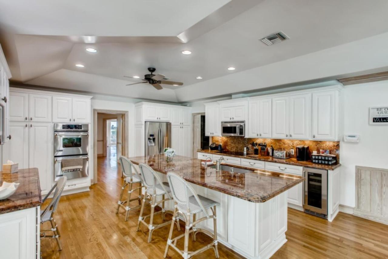 Dolce 4bd 4ba Private Pool And Parking