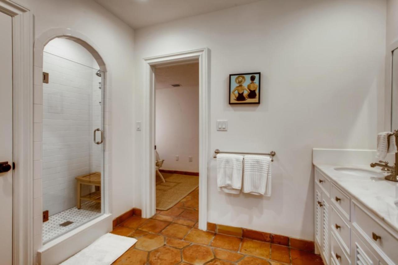 Blanca 4bd 3.5ba Private Pool And Parking Holiday home West Palm Beach