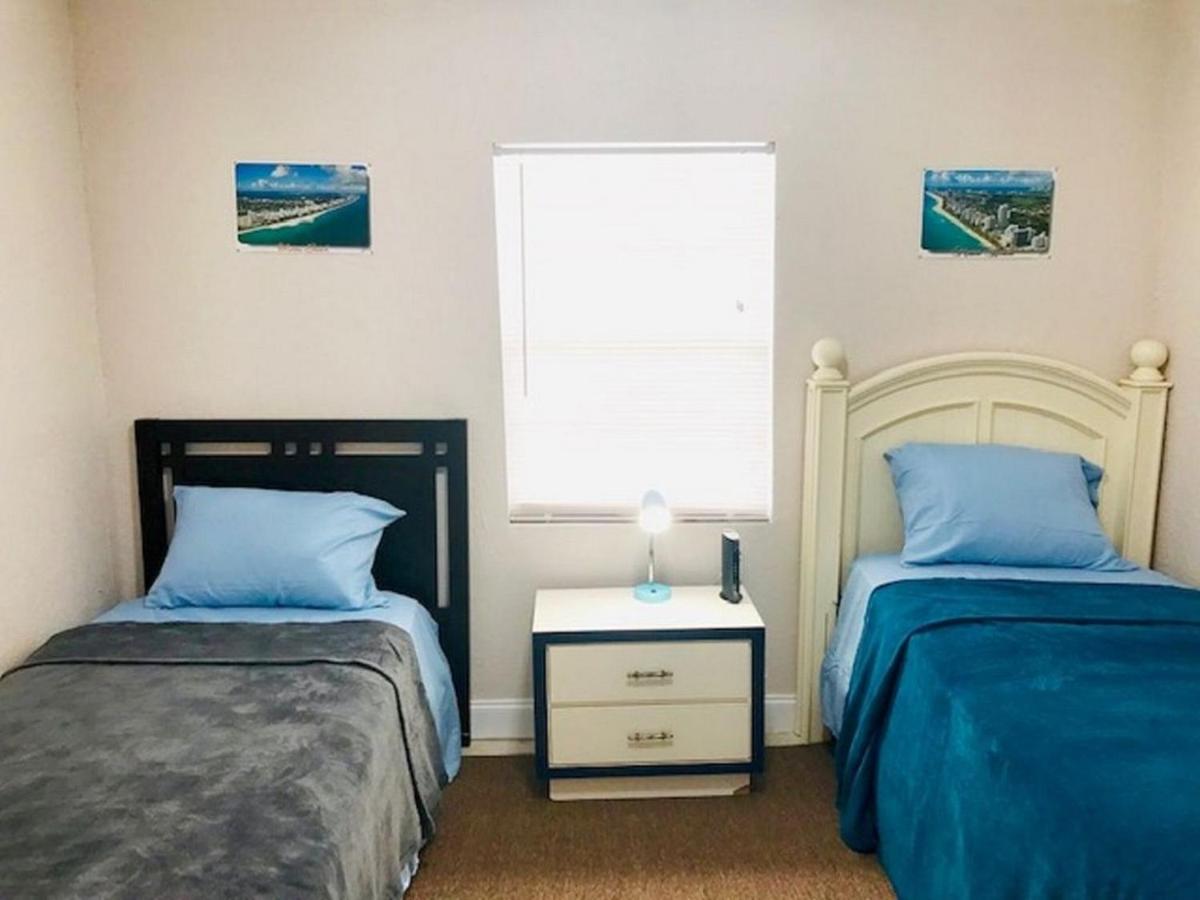 Holiday home Spacious Beach House Right By The Sea! *