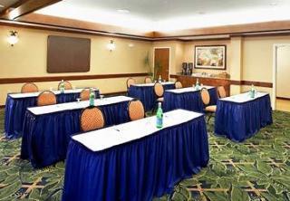 Courtyard By Marriott West Palm Airport West Palm Beach