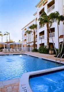 Hotel Courtyard By Marriott West Palm Airport 3*