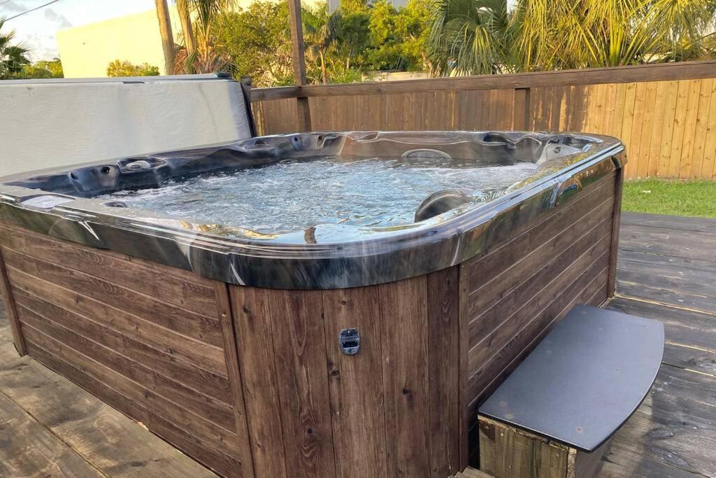 Holiday home Perfectly Relaxing Queen Suite/freestanding Tub,
