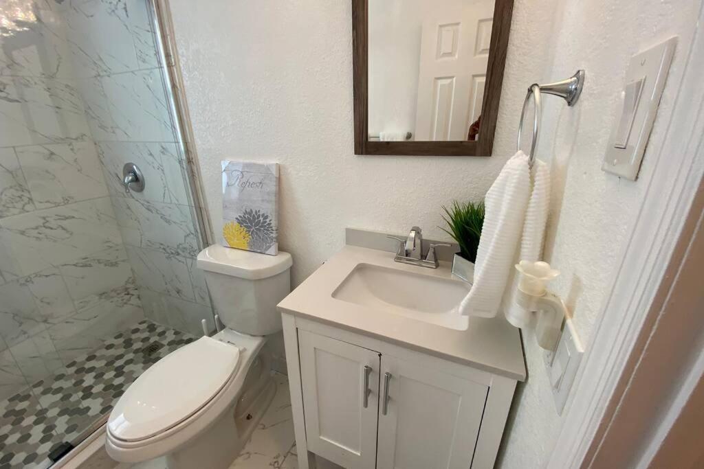 Holiday home Perfectly Relaxing Queen Suite/freestanding Tub, *