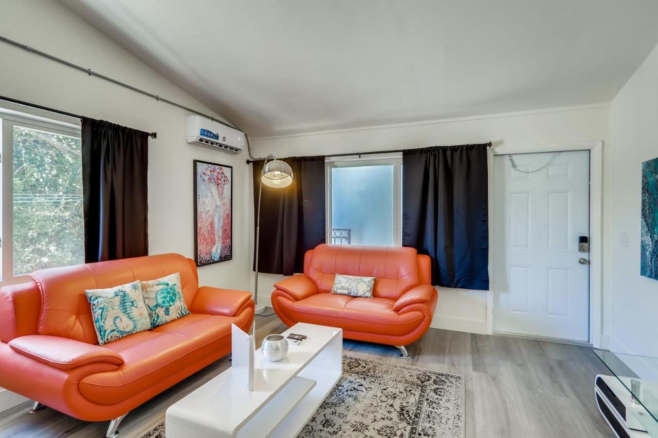 !!coral Sands 1 Bedroom Stunner!! West Palm Beach