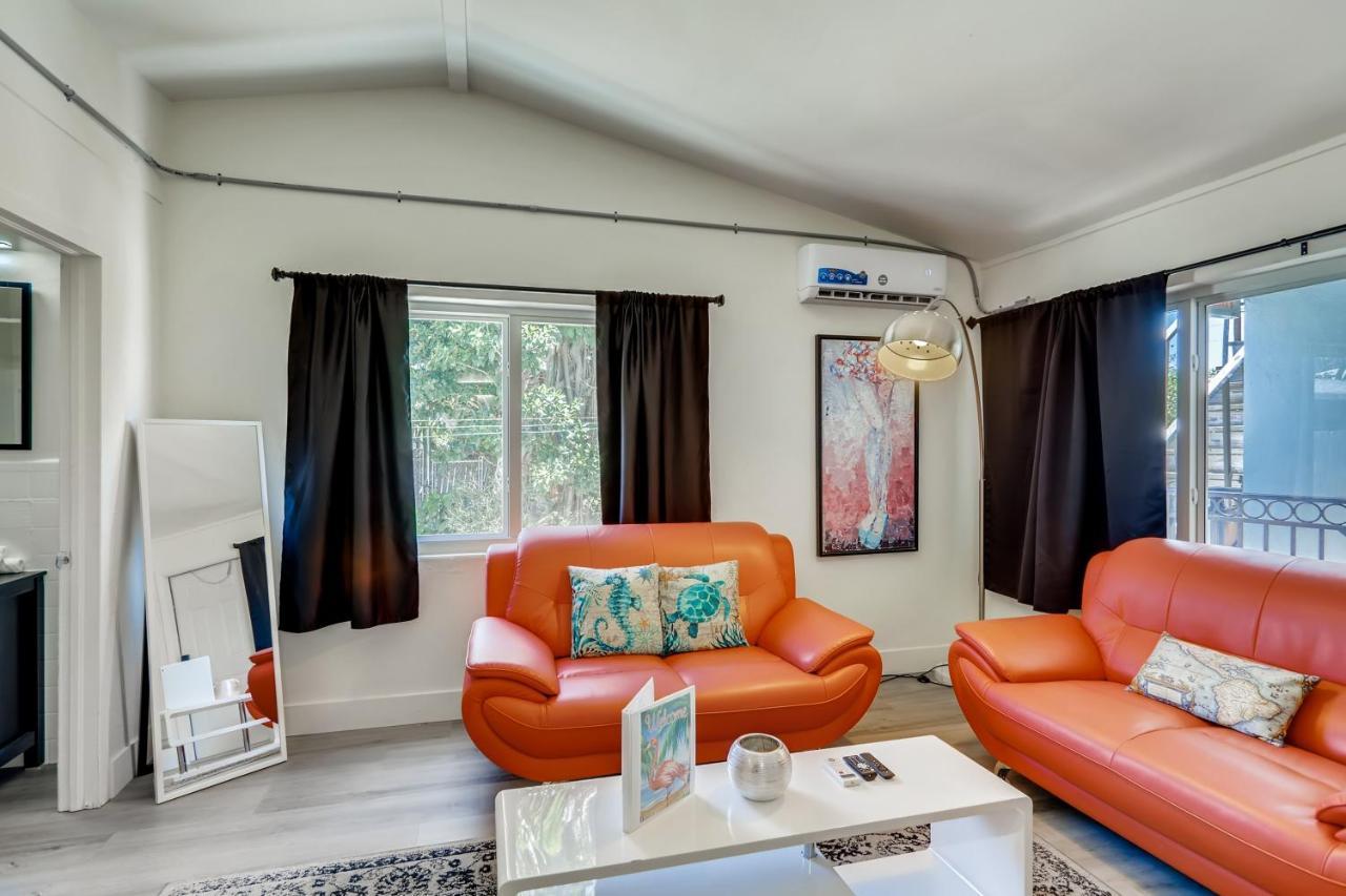 !!coral Sands 1 Bedroom Stunner!! Apartment *