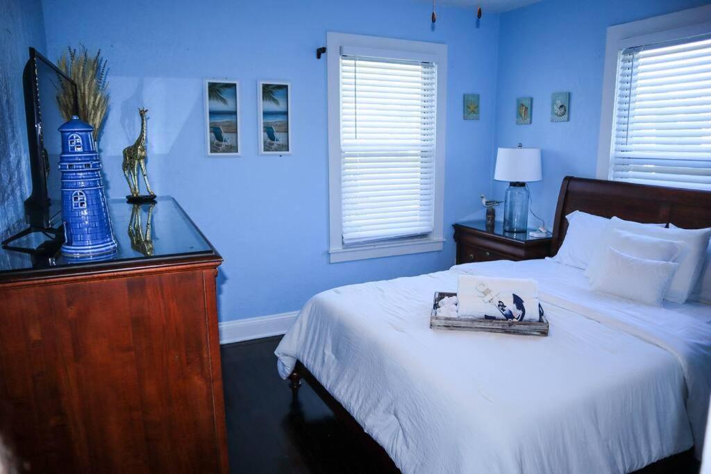 Heart Of Antiques Row, Place, Beach, Self Check-in Casa de férias