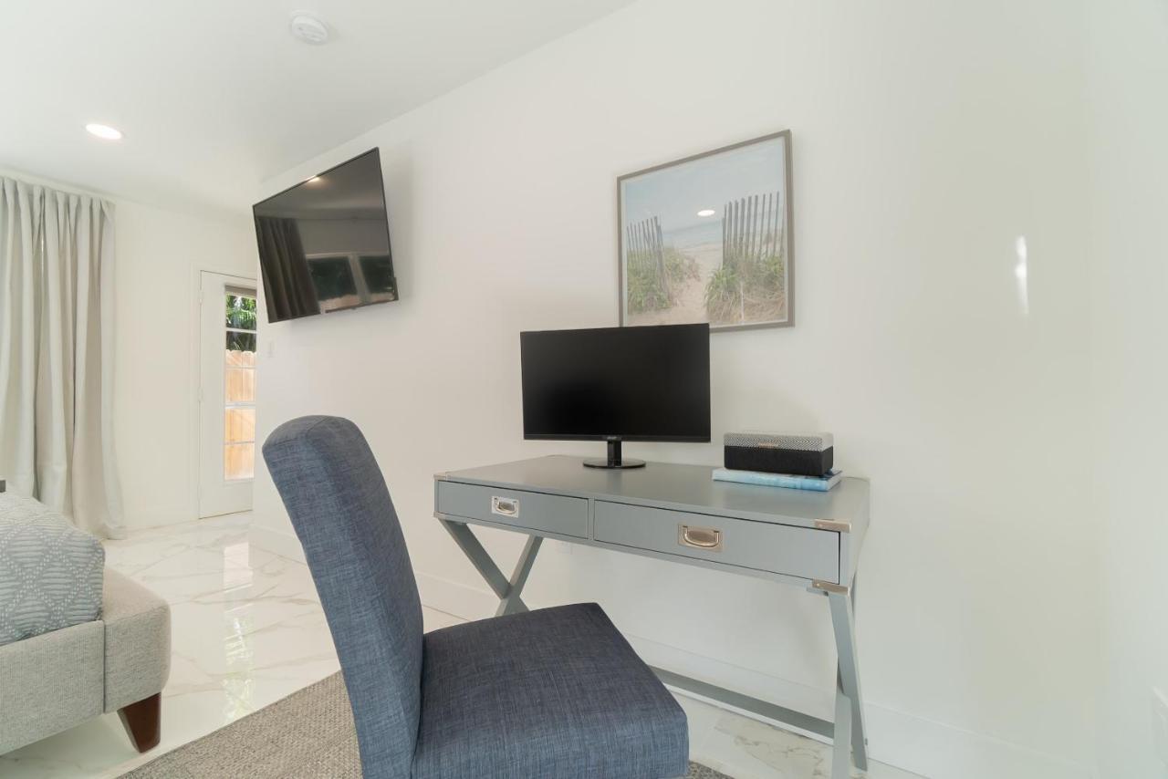 Holiday home Elegant 5br West Palm Near