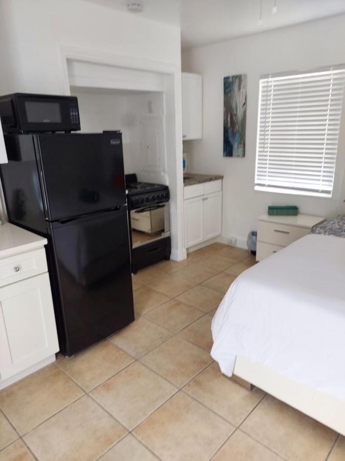 Apartment Singer Island Studio/ Walk To The West Palm Beach