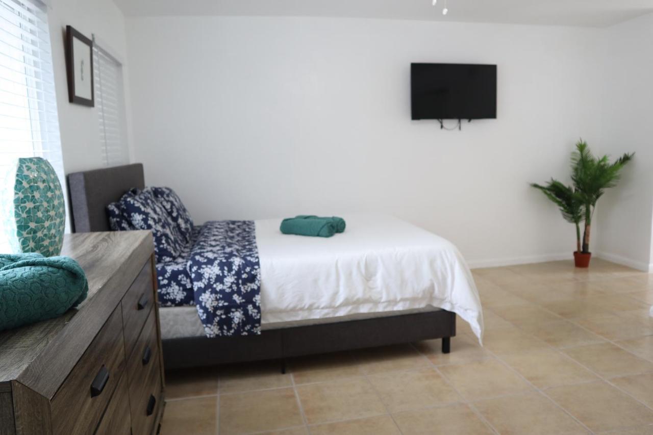 Apartment Singer Island Inn/ Deluxe *