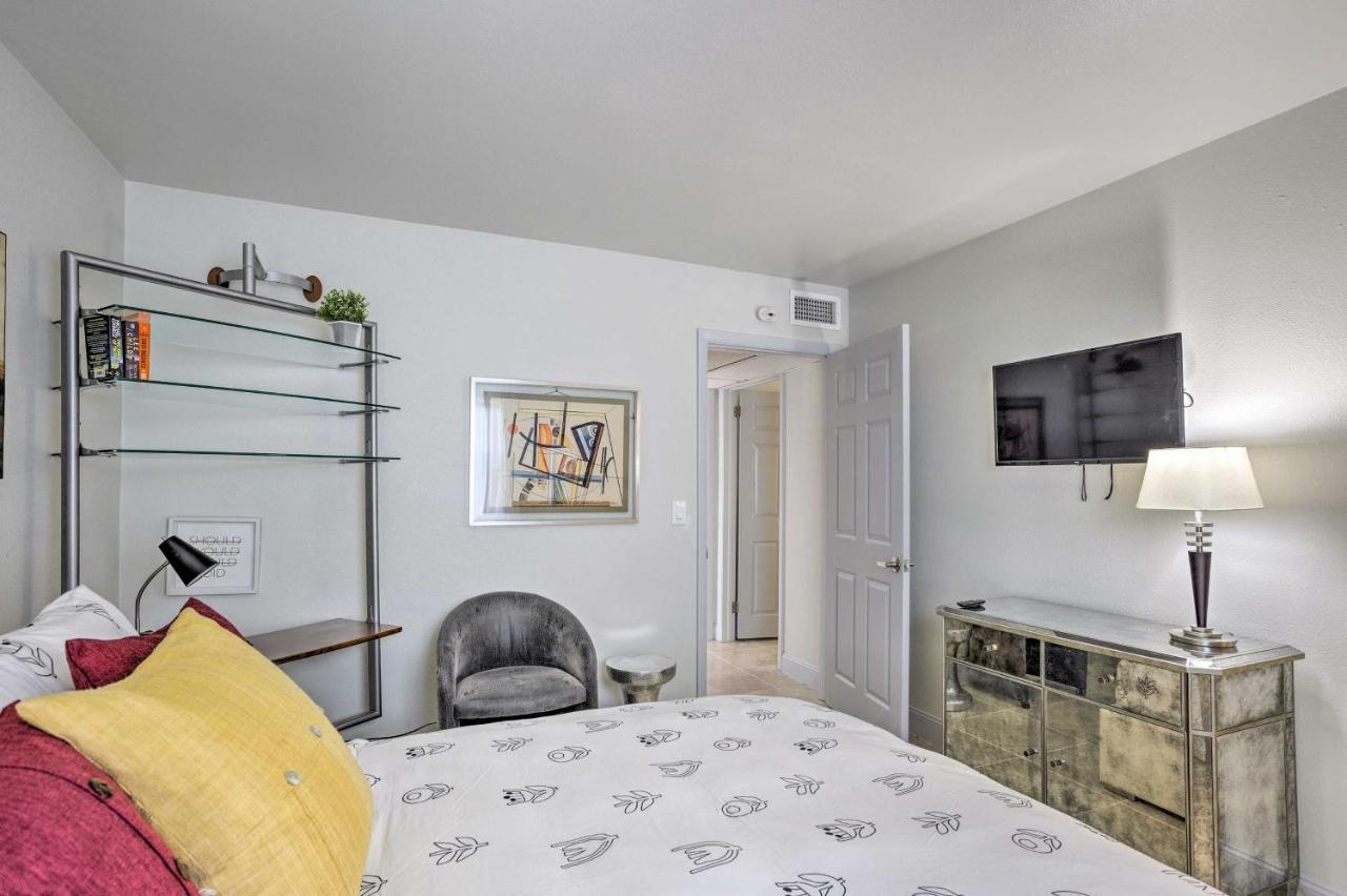 Vibrant West Palm Beach Abode Less Than 3 Mi To Dtwn! *