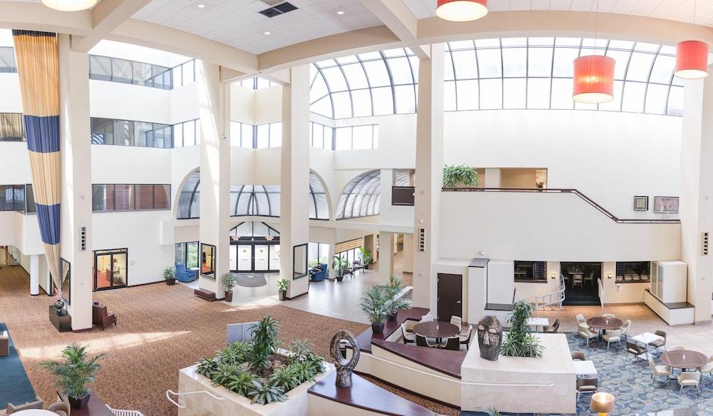 Hotel Embassy By Hilton West Palm West Palm Beach