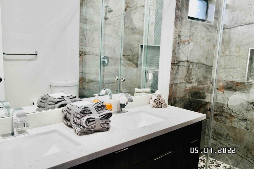 **new**gorgeous 3bedroom Minutes From Beach West Palm Beach