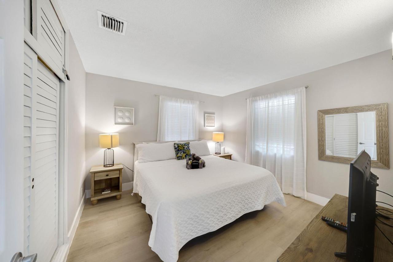 By Pmi Unit 1 Apartment West Palm Beach