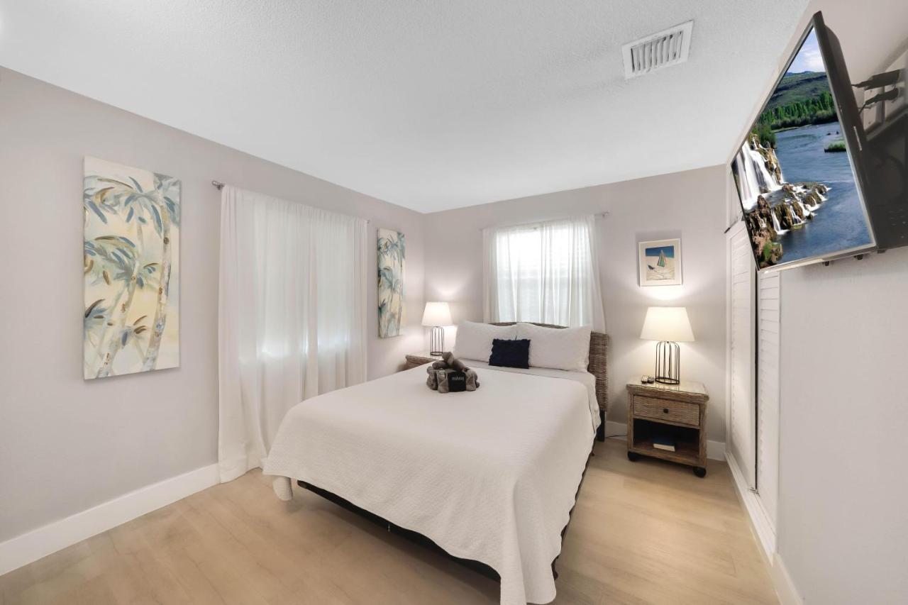By Pmi Unit 1 West Palm Beach