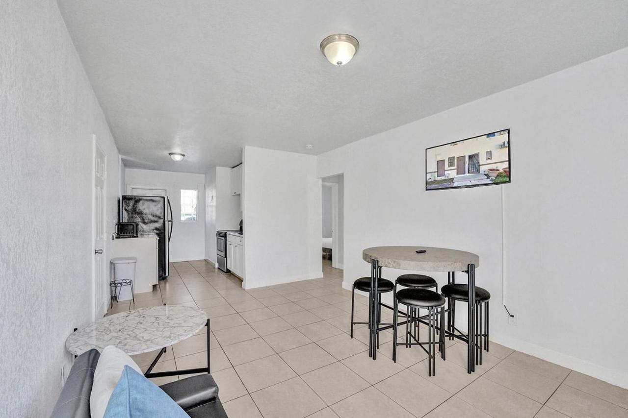 Apartamento Tamarind 201 - Cozy In West Palm Beach, Minutes Away From Downtown!