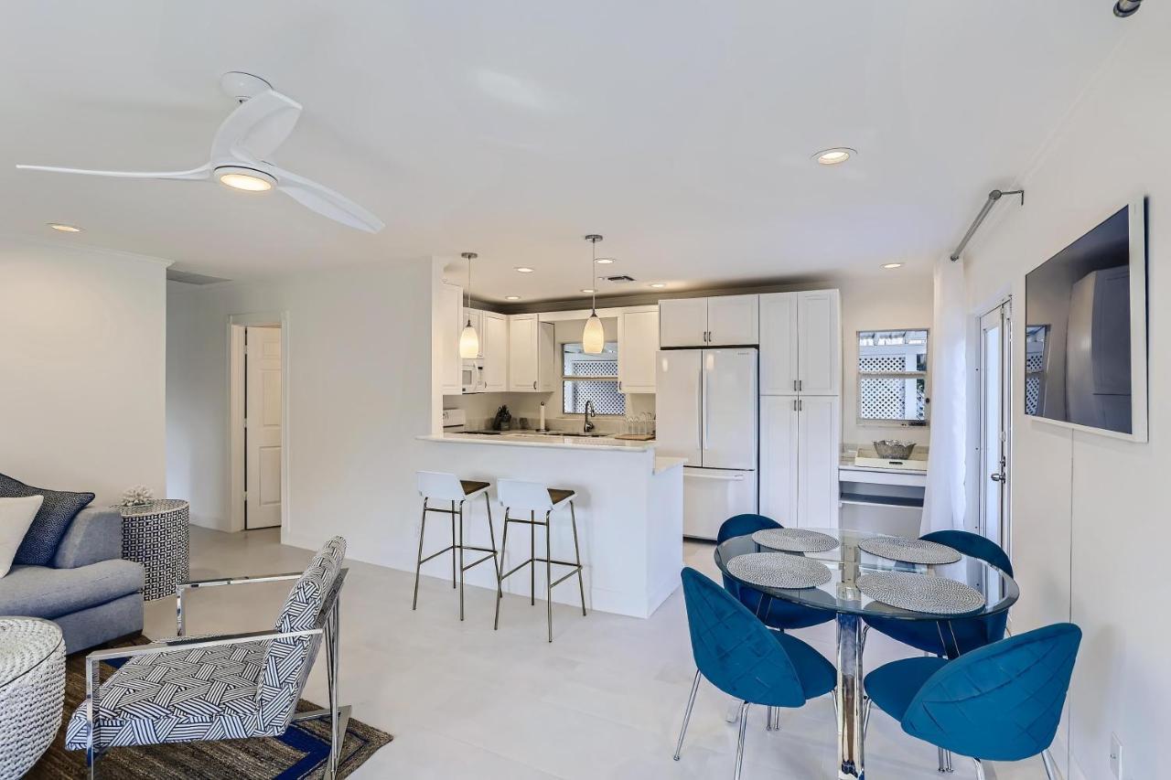 Little Havana Vacation 2bd 2ba Private Pool * West Palm Beach